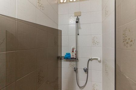 Apartamento à venda com 170m², 3 quartos e 1 vaga Apartamento à venda com 170m², 3 quartos e 1 vagaBanheiro 2