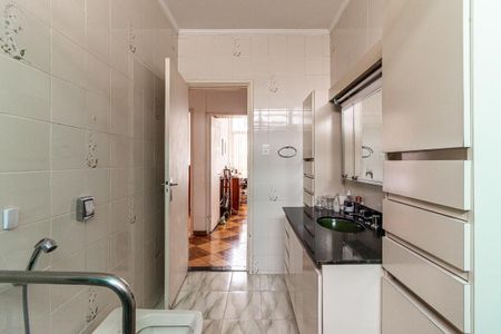 Apartamento à venda com 170m², 3 quartos e 1 vaga Apartamento à venda com 170m², 3 quartos e 1 vagaBanheiro 1