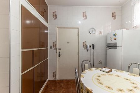 Apartamento à venda com 170m², 3 quartos e 1 vaga Apartamento à venda com 170m², 3 quartos e 1 vagaCozinha - Copa