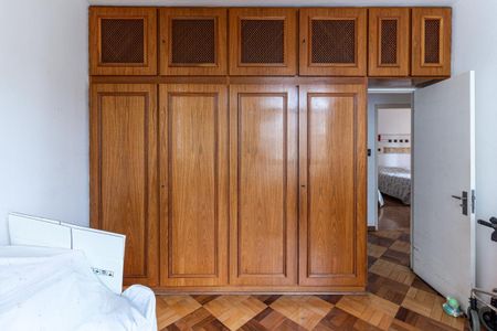 Apartamento à venda com 170m², 3 quartos e 1 vaga Apartamento à venda com 170m², 3 quartos e 1 vagaQuarto 3