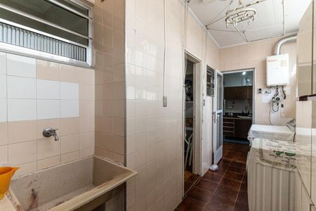 Apartamento à venda com 170m², 3 quartos e 1 vaga Apartamento à venda com 170m², 3 quartos e 1 vagaÁrea de Serviço