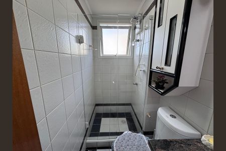 Apartamento à venda com 73m², 2 quartos e 1 vaga Apartamento à venda com 73m², 2 quartos e 1 vagaBanheiro