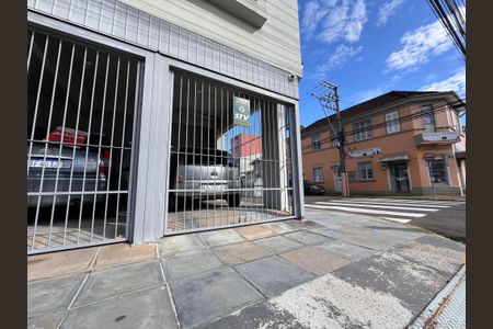 Apartamento à venda com 73m², 2 quartos e 1 vaga Apartamento à venda com 73m², 2 quartos e 1 vagaFachada