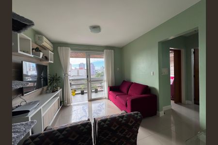 Apartamento à venda com 73m², 2 quartos e 1 vaga Apartamento à venda com 73m², 2 quartos e 1 vagaSala