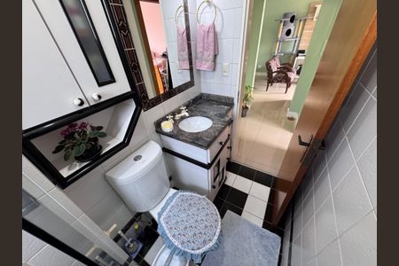 Apartamento à venda com 73m², 2 quartos e 1 vaga Apartamento à venda com 73m², 2 quartos e 1 vagaBanheiro
