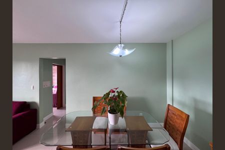 Apartamento à venda com 73m², 2 quartos e 1 vaga Apartamento à venda com 73m², 2 quartos e 1 vagaSala