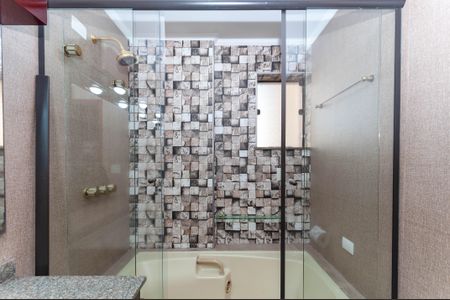 Apartamento à venda com 130m², 3 quartos e 2 vagasBanheiro da Suíte