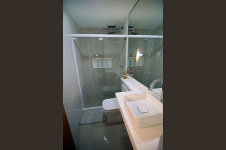 Apartamento à venda com 54m², 2 quartos e 1 vagaBanheiro Social