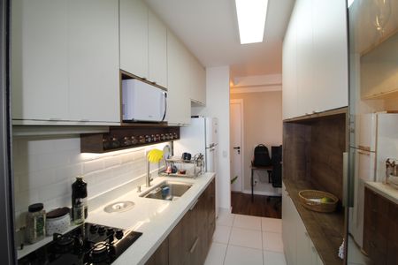 Apartamento à venda com 64m², 2 quartos e 1 vagaCozinha e Área de Serviço