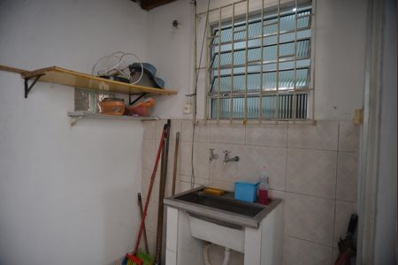 Casa à venda com 165m², 4 quartos e 2 vagasÁrea de Serviço
