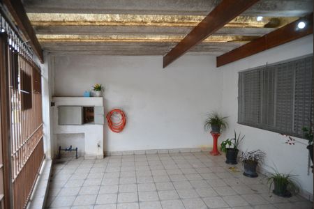 Casa à venda com 165m², 4 quartos e 2 vagasGaragem