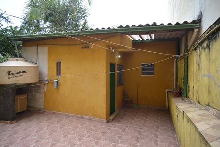 Casa à venda com 165m², 4 quartos e 2 vagasQuintal