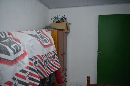 Casa à venda com 165m², 4 quartos e 2 vagasQuarto 5