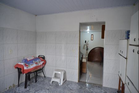 Casa à venda com 165m², 4 quartos e 2 vagasCozinha