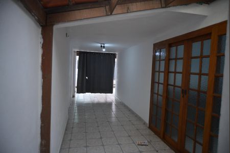 Casa à venda com 165m², 4 quartos e 2 vagasQuintal
