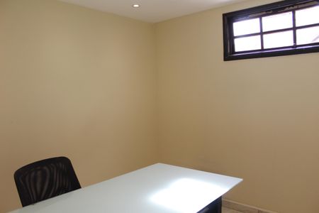 Casa de condomínio à venda com 303m², 5 quartos e 2 vagasQuarto 3