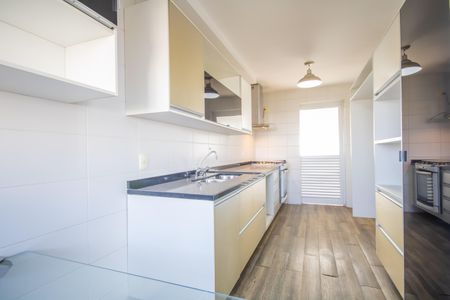 Apartamento à venda com 170m², 4 quartos e 3 vagas Apartamento à venda com 170m², 4 quartos e 3 vagasCozinha
