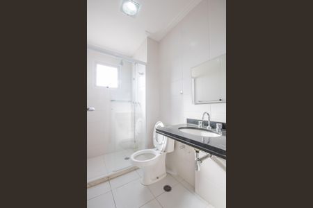 Apartamento à venda com 170m², 4 quartos e 3 vagas Apartamento à venda com 170m², 4 quartos e 3 vagasBanheiro da Suíte 3