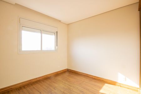 Apartamento à venda com 170m², 4 quartos e 3 vagas Apartamento à venda com 170m², 4 quartos e 3 vagasSuíte 2