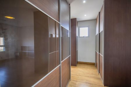 Apartamento à venda com 170m², 4 quartos e 3 vagas Apartamento à venda com 170m², 4 quartos e 3 vagasSuíte 1