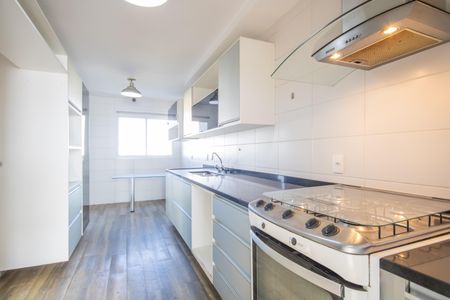 Apartamento à venda com 170m², 4 quartos e 3 vagas Apartamento à venda com 170m², 4 quartos e 3 vagasCozinha