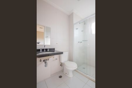 Apartamento à venda com 170m², 4 quartos e 3 vagas Apartamento à venda com 170m², 4 quartos e 3 vagasBanheiro da Suíte 2