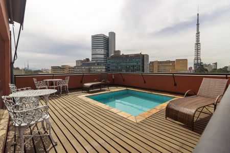 Apartamento para alugar com 40m², 1 quarto e 1 vaga Apartamento para alugar com 40m², 1 quarto e 1 vagaÁrea comum - Piscina