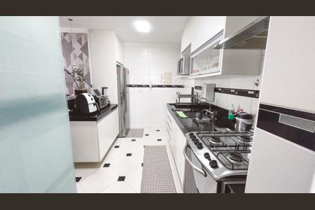 Apartamento à venda com 96m², 2 quartos e 2 vagas Apartamento à venda com 96m², 2 quartos e 2 vagasCozinha