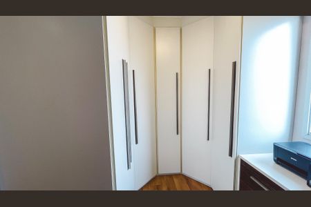 Apartamento à venda com 96m², 2 quartos e 2 vagas Apartamento à venda com 96m², 2 quartos e 2 vagasCloset da suíte 2