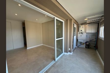 Apartamento à venda com 43m², 1 quarto e 1 vaga Apartamento à venda com 43m², 1 quarto e 1 vagaVaranda
