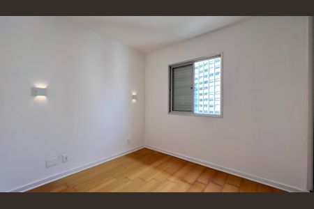 Apartamento à venda com 45m², 1 quarto e 1 vagaQuarto