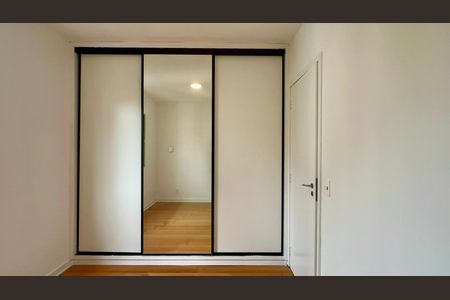 Apartamento à venda com 45m², 1 quarto e 1 vagaQuarto