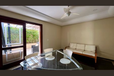 Apartamento à venda com 45m², 1 quarto e 1 vagaÁrea comum