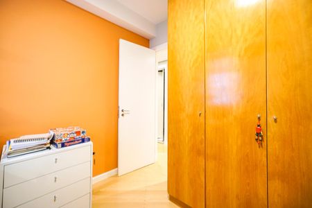 Apartamento à venda com 95m², 3 quartos e 2 vagas Apartamento à venda com 95m², 3 quartos e 2 vagasQuarto 02