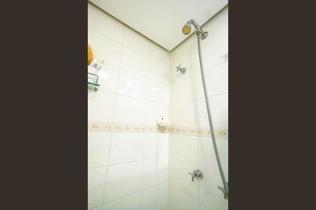 Apartamento à venda com 95m², 3 quartos e 2 vagas Apartamento à venda com 95m², 3 quartos e 2 vagasBanheiro social