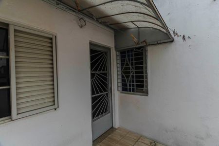 Casa à venda com 170m², 3 quartos e 2 vagas Casa à venda com 170m², 3 quartos e 2 vagasSacada