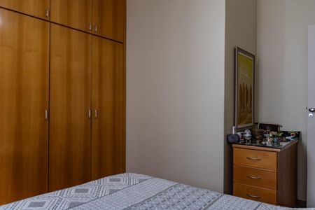 Apartamento à venda com 100m², 3 quartos e 1 vaga Apartamento à venda com 100m², 3 quartos e 1 vagaQuarto 1