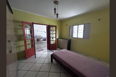 Casa para alugar com 262m², 3 quartos e 2 vagas Casa para alugar com 262m², 3 quartos e 2 vagasQuarto 2