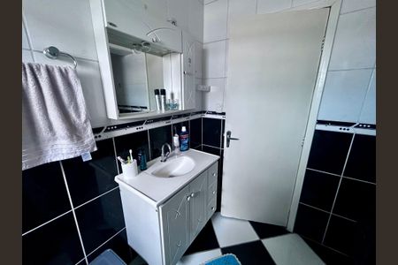 Casa para alugar com 262m², 3 quartos e 2 vagas Casa para alugar com 262m², 3 quartos e 2 vagasBanheiro da Suíte