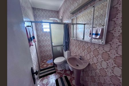 Casa para alugar com 262m², 3 quartos e 2 vagas Casa para alugar com 262m², 3 quartos e 2 vagasBanheiro Social