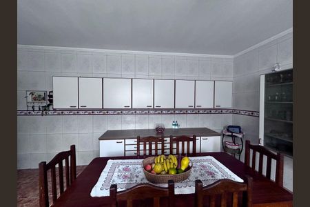 Casa para alugar com 262m², 3 quartos e 2 vagas Casa para alugar com 262m², 3 quartos e 2 vagasCozinha