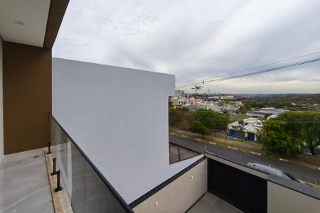 Casa à venda com 122m², 2 quartos e 4 vagas Casa à venda com 122m², 2 quartos e 4 vagasVaranda Suíte