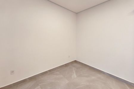 Casa à venda com 122m², 2 quartos e 4 vagas Casa à venda com 122m², 2 quartos e 4 vagas Suíte