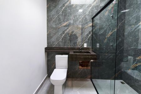 Casa à venda com 122m², 2 quartos e 4 vagas Casa à venda com 122m², 2 quartos e 4 vagasBanheiro Suíte