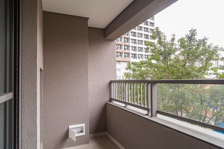 Apartamento à venda com 28m², 1 quarto e sem vaga Apartamento à venda com 28m², 1 quarto e sem vagaVaranda