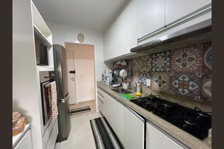 Apartamento à venda com 95m², 3 quartos e 2 vagasCozinha