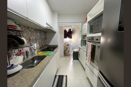 Apartamento à venda com 95m², 3 quartos e 2 vagasCozinha