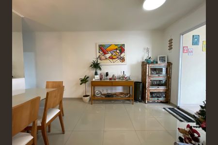 Apartamento à venda com 95m², 3 quartos e 2 vagasSala