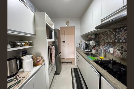 Apartamento à venda com 95m², 3 quartos e 2 vagasCozinha