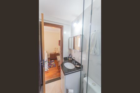 Apartamento à venda com 93m², 3 quartos e 2 vagas Apartamento à venda com 93m², 3 quartos e 2 vagasBanheiro da Suíte